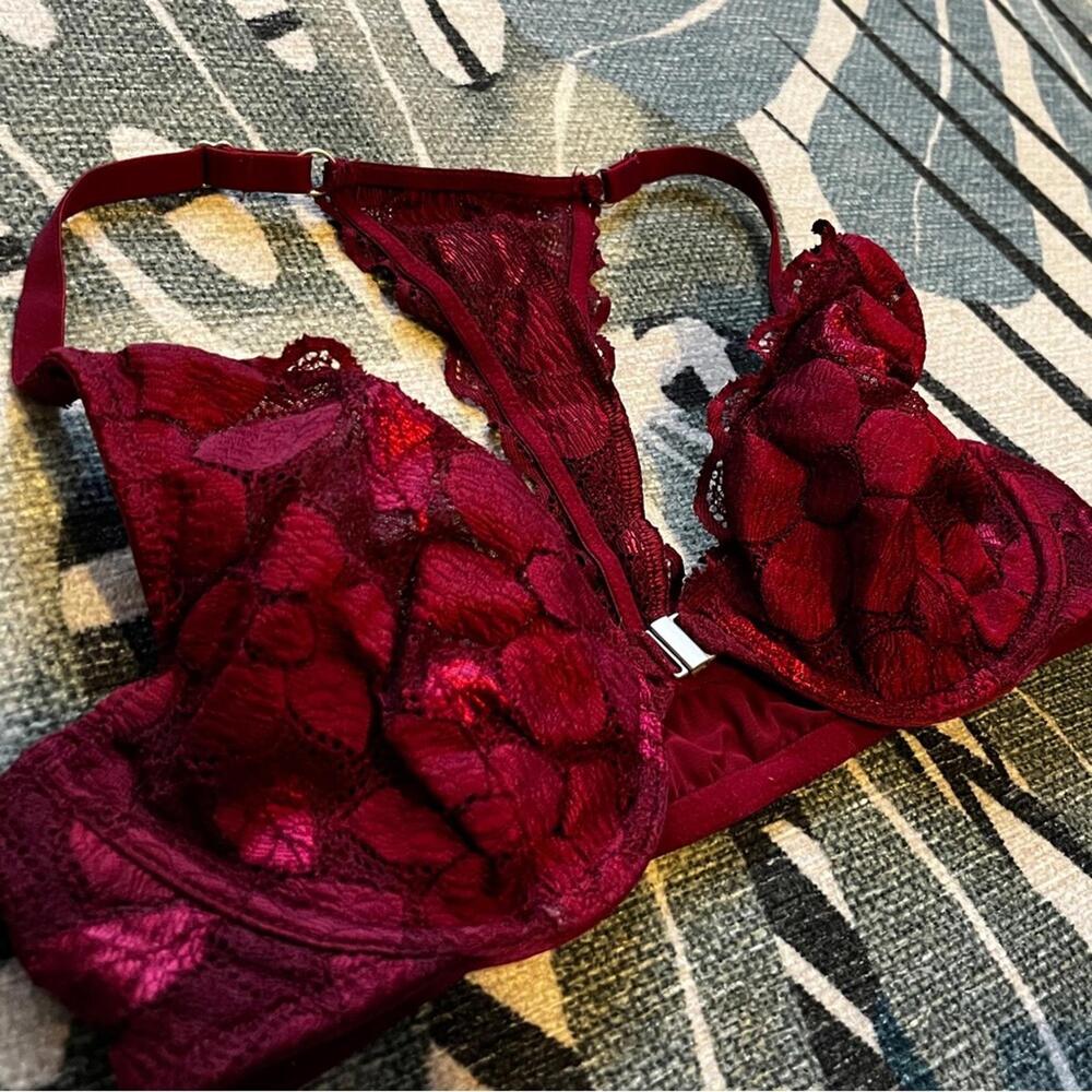 Ruby Lace Racer Bralette